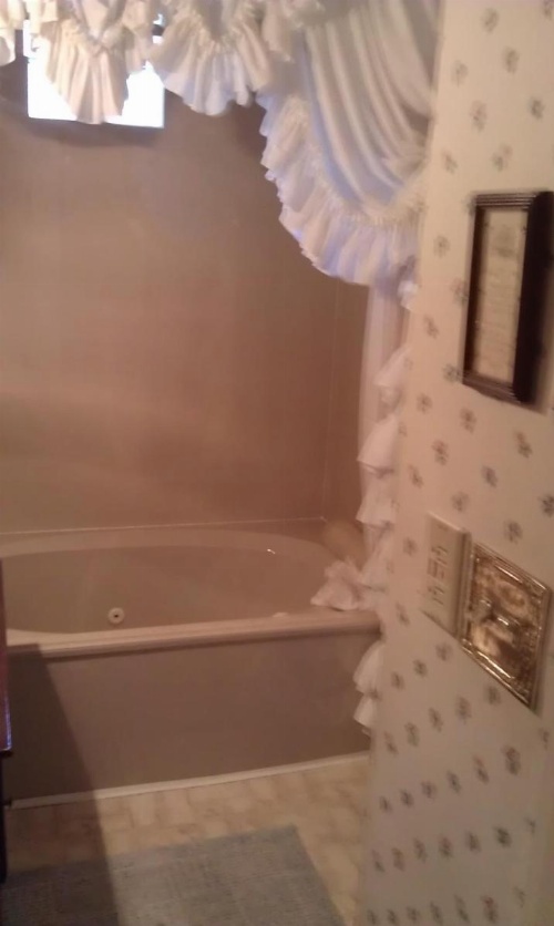 2439 Fairfield 